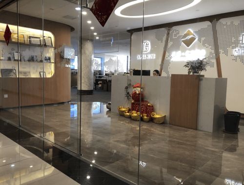 海口年會(huì)盛大啟幕，后市場(chǎng)精品服務(wù)企業(yè)閃耀2021中國(guó)汽車(chē)流通行業(yè)年會(huì)暨博覽會(huì)